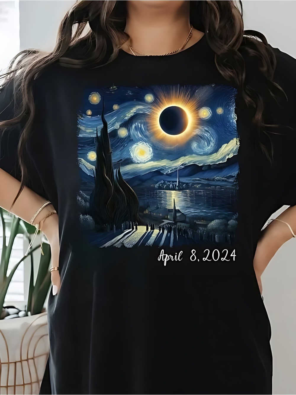 Van Gogh Total Solar Eclipse April 8th 2024 Astronomy Fan Graphic T-Shirt
